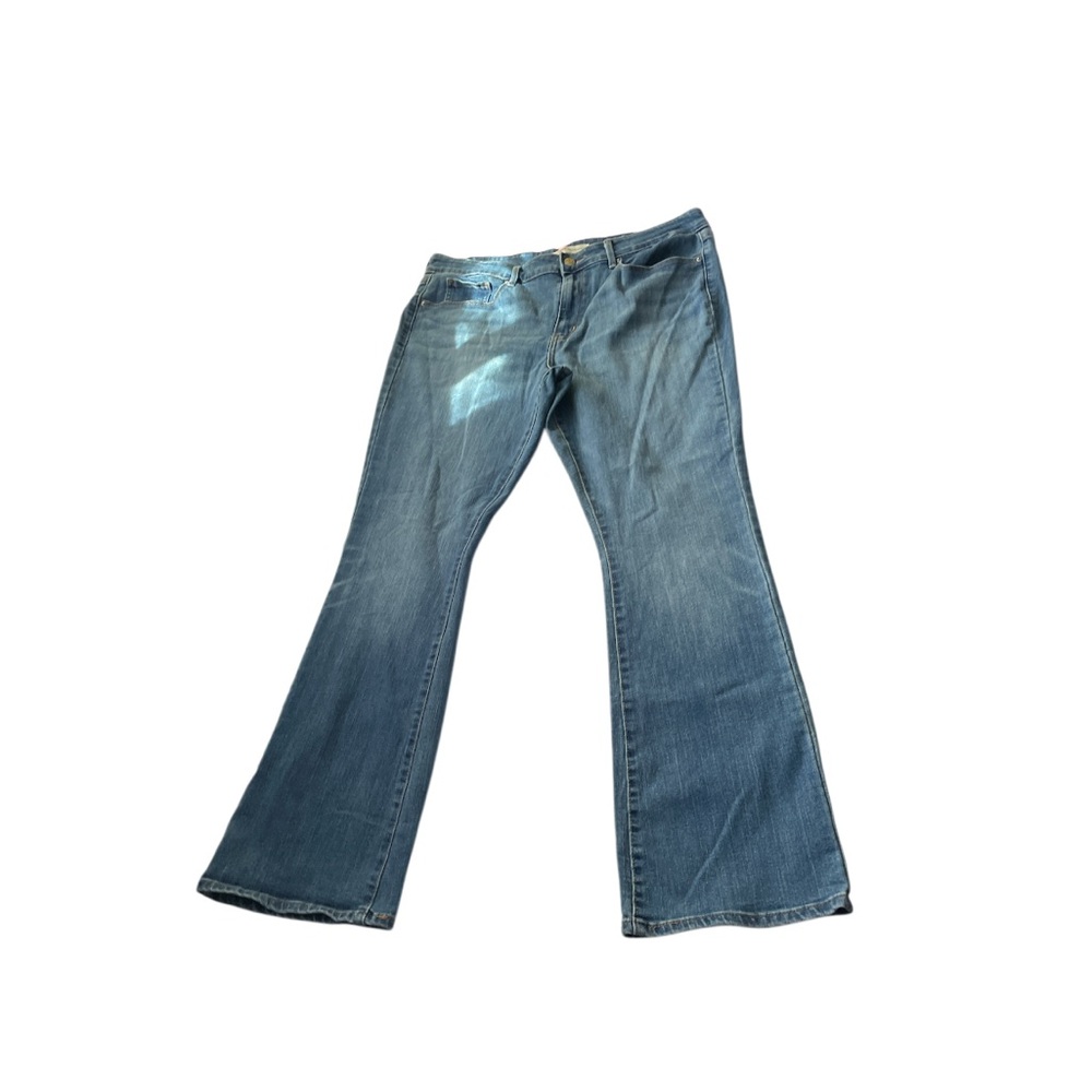 Women’s size 14 W32 L32 signature by Levi Strauss mid rise boot cut blue jeans - Picture 2 of 8